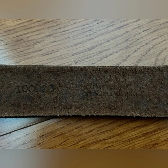 Chocolate brown leather belt with ❤️Heart buckle - Picture 5 of 5